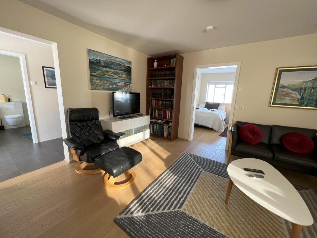 Guesthouse Akureyri - Apartments Near Down Town 外观 照片