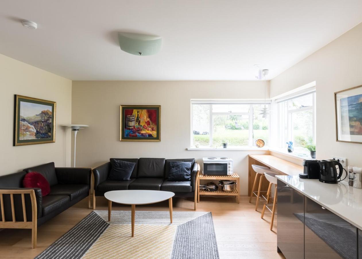 Guesthouse Akureyri - Apartments Near Down Town 外观 照片