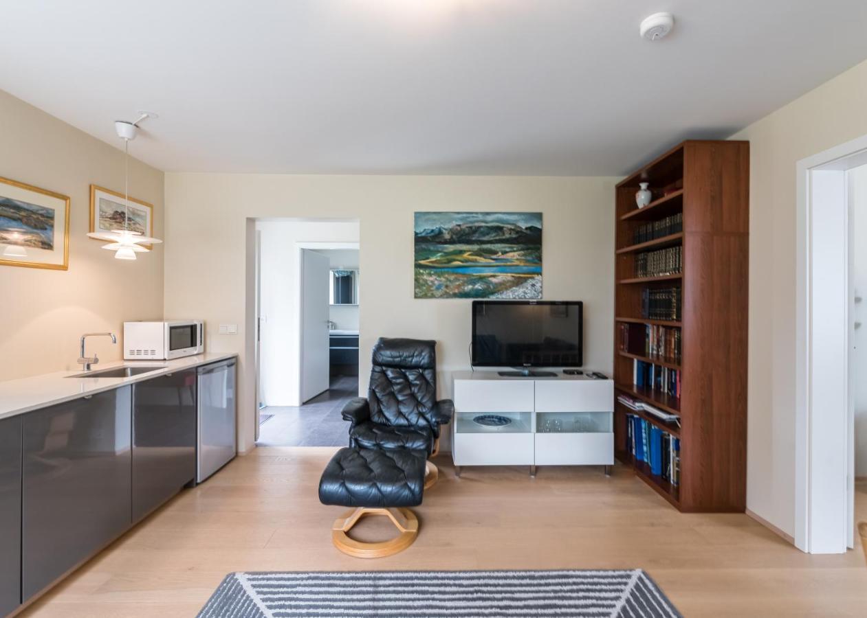 Guesthouse Akureyri - Apartments Near Down Town 外观 照片