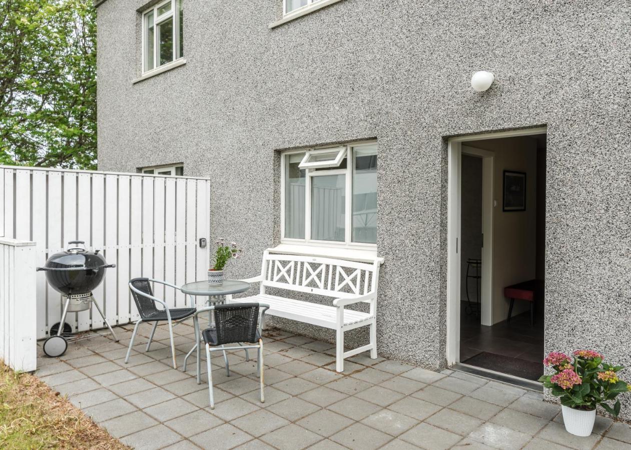 Guesthouse Akureyri - Apartments Near Down Town 外观 照片